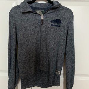 Women's Roots Quarter Zip Sweatshirt (size M)